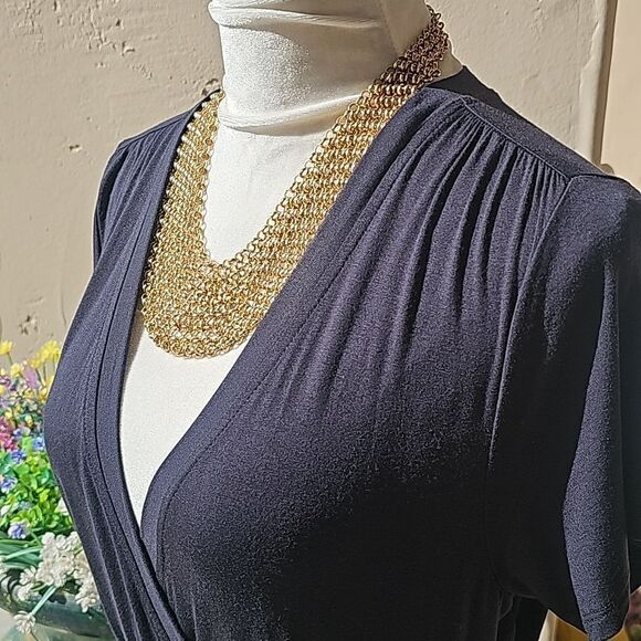 L.L. Bean short sleeve v neck soft dark navy dress size medium - Picture 3 of 11